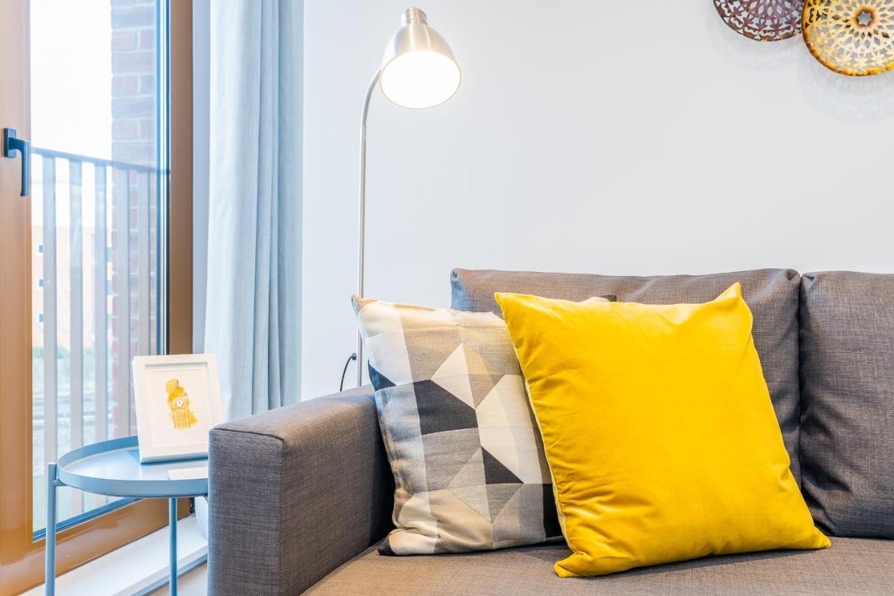 St Albans 2 Bed Luxury City Apartment, 5 Mins Walk To Train & Allocated Parking Exteriér fotografie