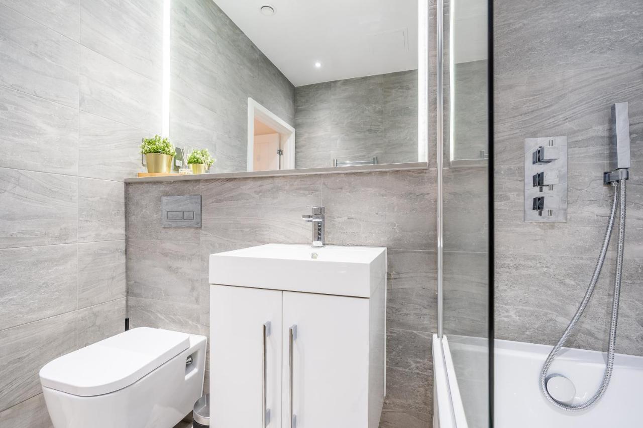 St Albans 2 Bed Luxury City Apartment, 5 Mins Walk To Train & Allocated Parking Exteriér fotografie